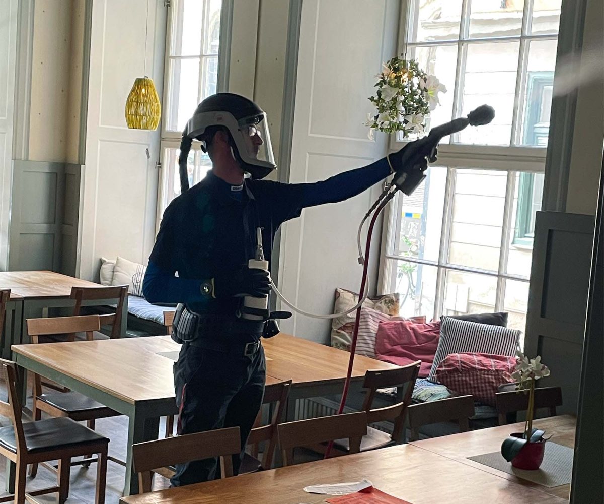 Søren-coating-restaurant